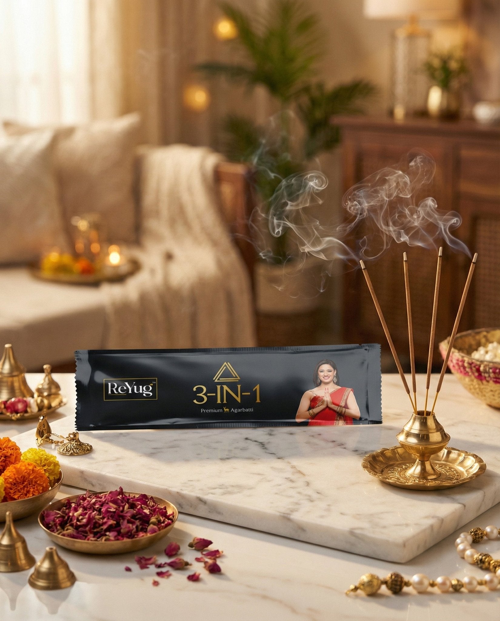 A Fragrance Born From Petals - Reyug